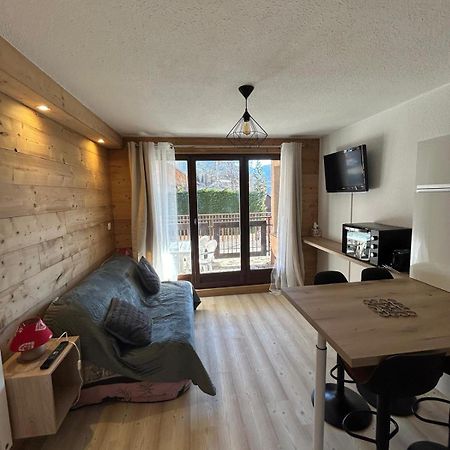 Chaleureux Appartement Moderne Briançon Eksteriør billede