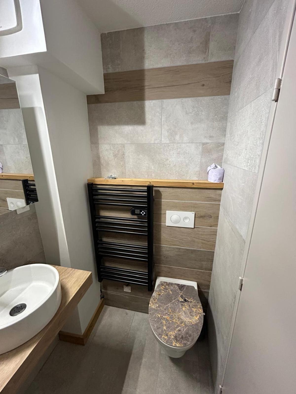 Chaleureux Appartement Moderne Briançon Eksteriør billede